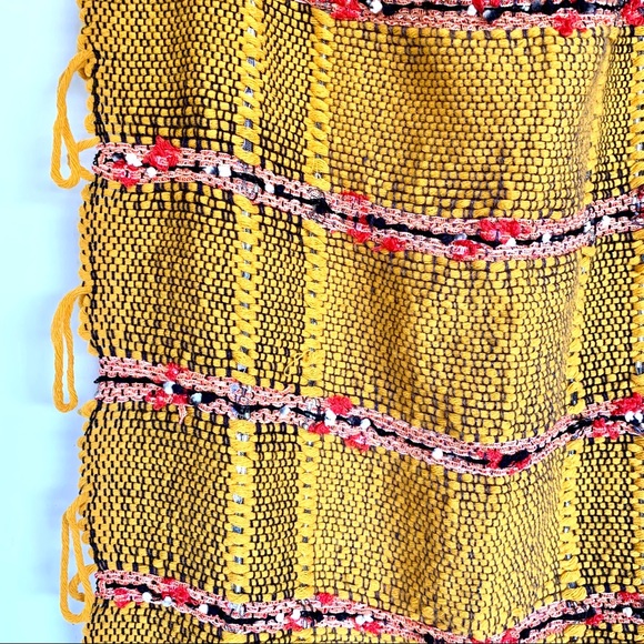 Hand crafted wrap - Picture 2 of 4